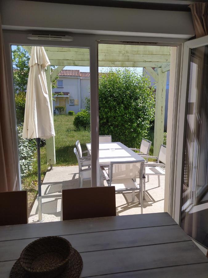 Une Maisonnette Vendeenne, Avec Acces Piscine Saint-Hilaire-de-Talmont Exterior foto